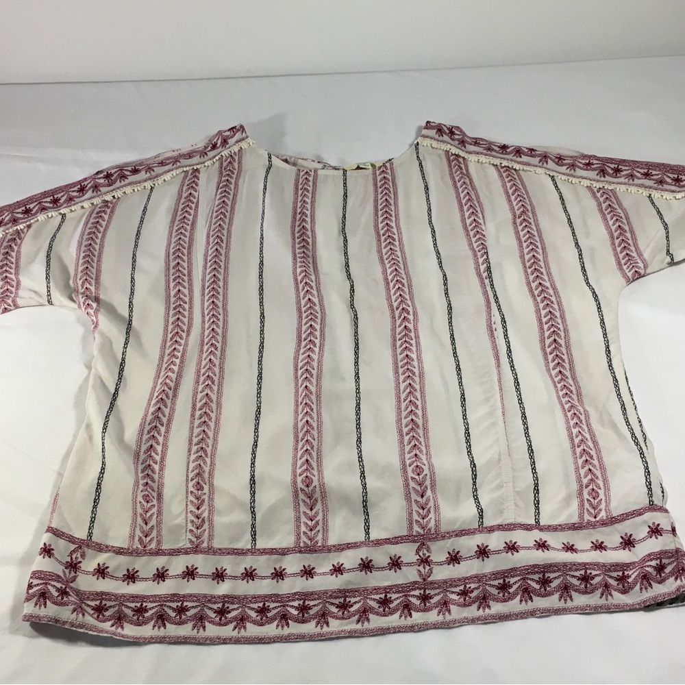 Kori White and Red Boxy Blouse Relaxed Fit